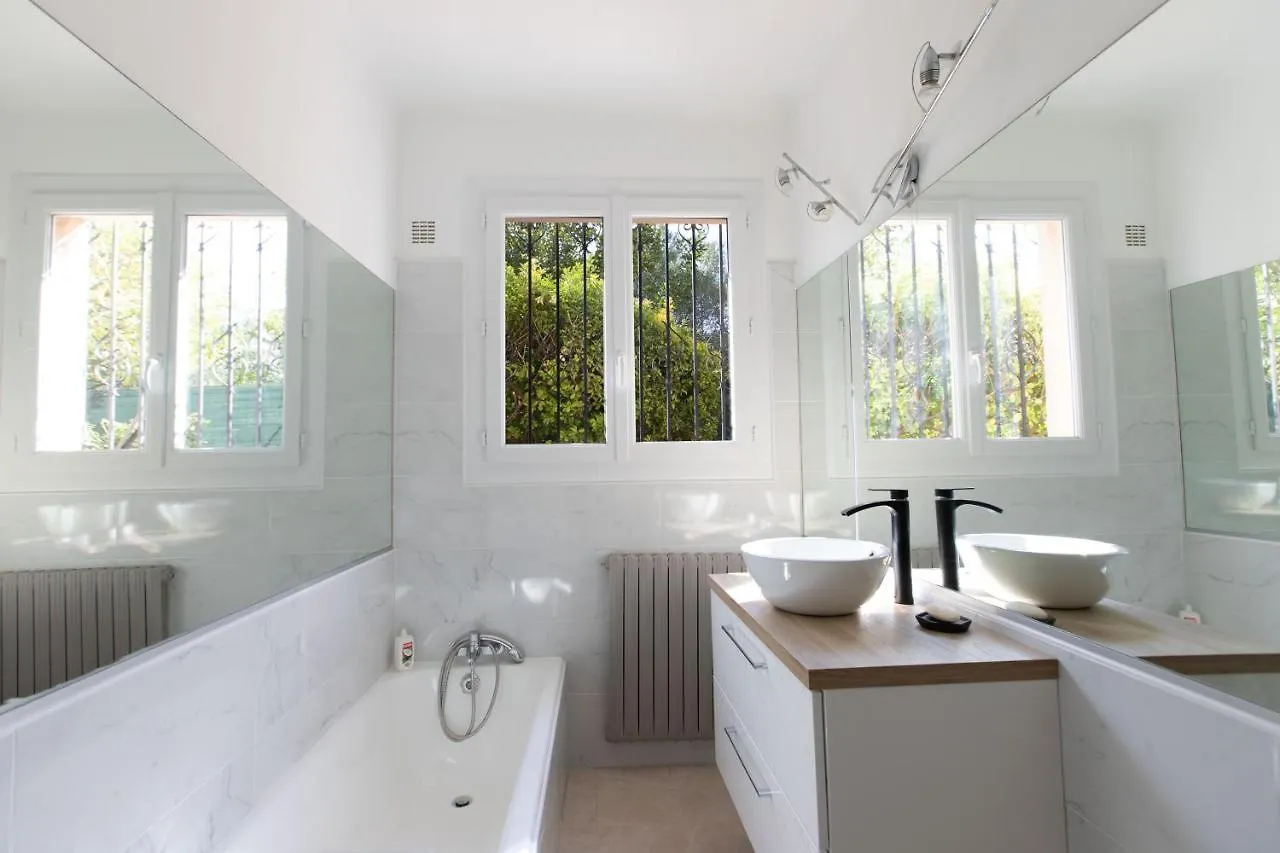 La Vahine - Apartments & Pool Vallauris France