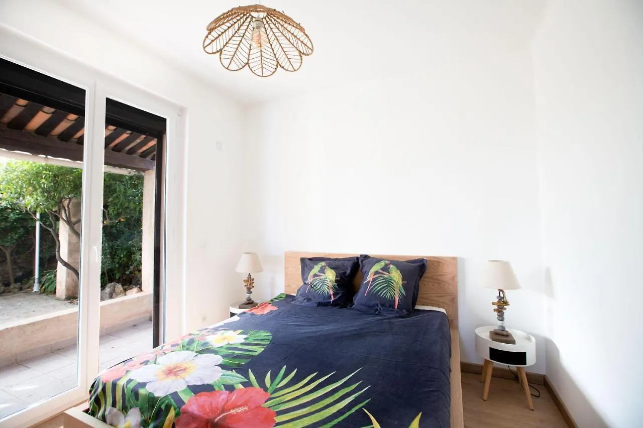 La Vahine - Apartments & Pool Vallauris