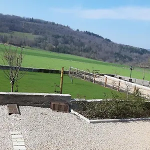https://les-violettes-du-bugey.hotels-rhonealpes.com